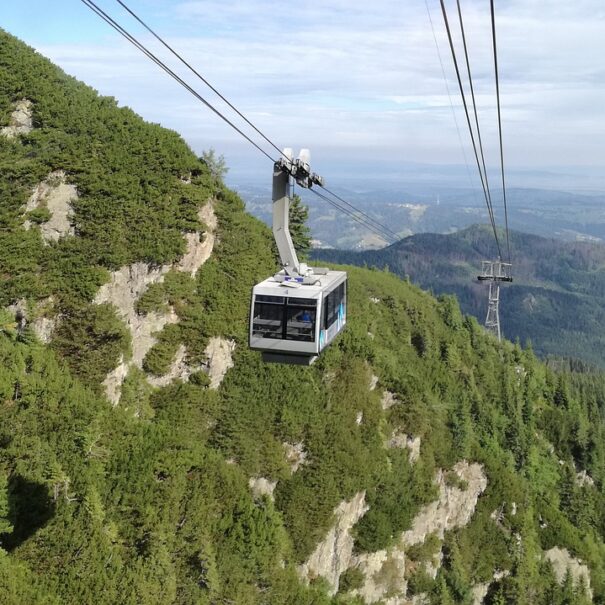 Cable car