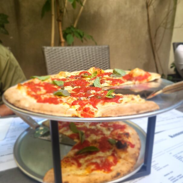 Konopnickiej 11 pizza